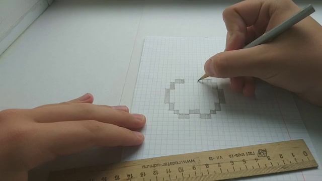 Рисунки по клеточкам/Золотое яблоко MINECRAFT/#1 смотреть онлайн