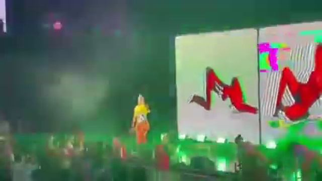 Iggy Azalea - Just Wanna [FULL] (I Feel Good Tour / 2021) смотреть онлайн