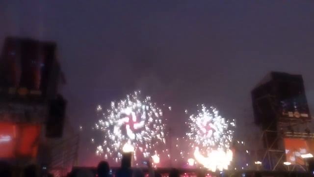 Фестиваль огня «Рождественская звезда» 2019 смотреть онлайн