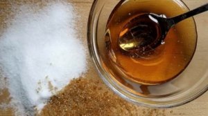 Есть ли в меде сахар