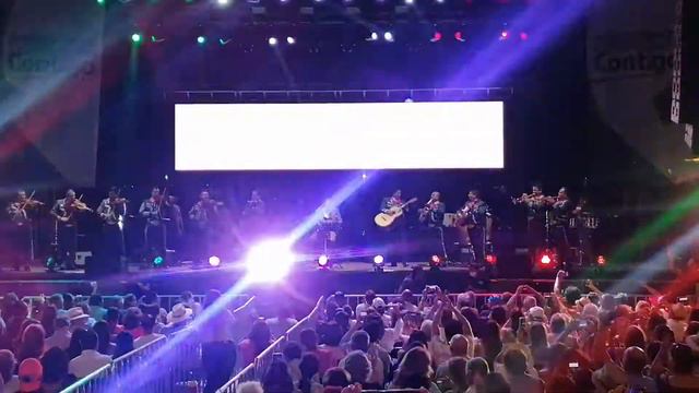 Diego El Cigala - El Rey ft Mariachi Gama 1000 смотреть онлайн