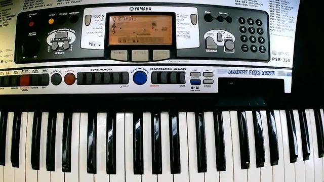 YAMAHA PSR 350 (DEMO songs) part 1/3 смотреть онлайн