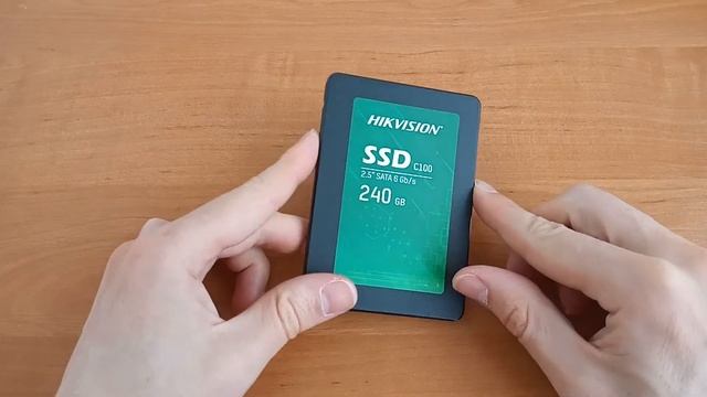 Распаковка Hikvision C100 [HS SSD C100/240G] смотреть онлайн