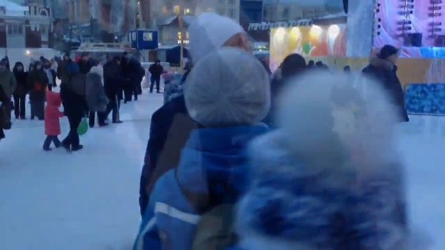Пермский ледовый городок, 2016 год смотреть онлайн