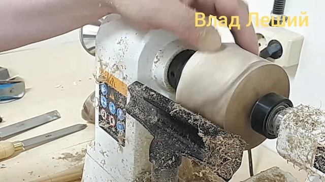 Две чашки на токарном станке из карагача. смотреть онлайн