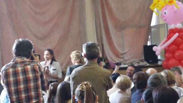 Последний звонок 2013. Гимназия 13 (часть4) смотреть онлайн