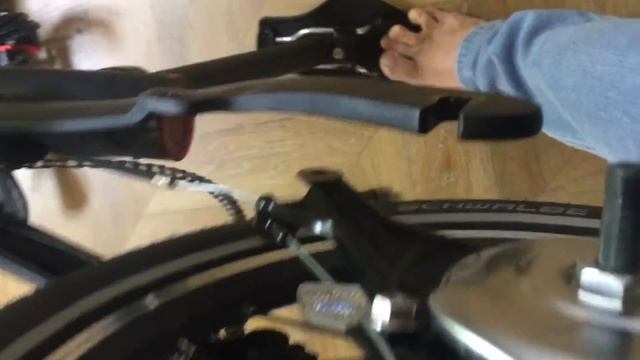 Xiaomi 小米. Qicycle.  How To Change Rear Tire Tube