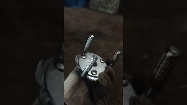 Замена масла и масленного фильтра в двухлитровом двигателе Mitsubishi Outlander 3G смотреть онлайн