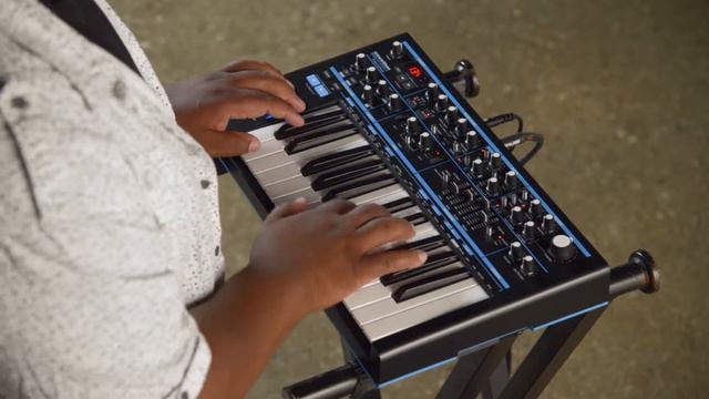 massmusiK Novation Bass Station 2 смотреть онлайн