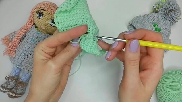 ? КОФТОЧКА ДЛЯ КУКЛЫ КРЮЧКОМ. ВЯЗАННАЯ КОФТОЧКА ДЛЯ КУКЛЫ.? CROCHET COAT FOR A DOLL смотреть онлайн