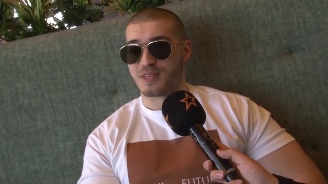 BACKSTAGE - FILIP PECOVSKI: SKOPJE E PREPLAVENO SO EVTINI DEVOJKI смотреть онлайн