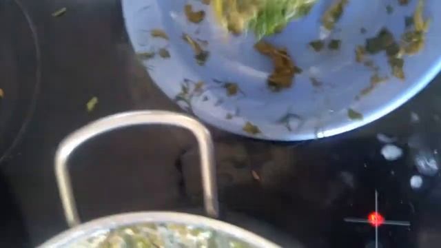 Летний холодный суп с щавелем