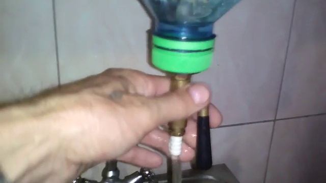 Умывальник своими руками. Лайфхак для дачи. смотреть онлайн