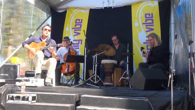 Amazing Gypsy Jazz No.3 смотреть онлайн