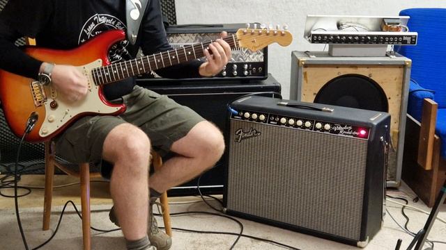 Fender Custom Vibrolux Reverb + Ibanez TS9 quick tone check смотреть онлайн