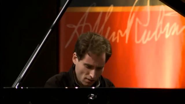 Шуман Р. "Карнавал" op.9, №19 Пауза смотреть онлайн