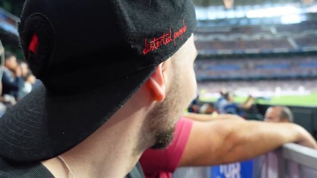 2.000€ vs 0€ REAL MADRID VS MAN CITY STADION VLOG!! *1. Reihe Tickets* смотреть онлайн
