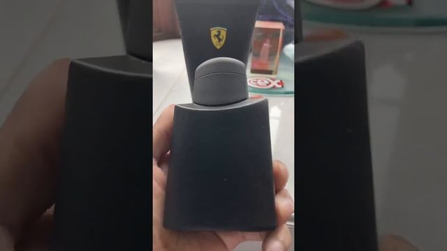 Scuderia Ferrari Black - Gift ? Set - Shower ? Body Wash ? & 75ml Eau De Toilette смотреть онлайн