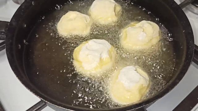 У ВАС ЕСТЬ ТВОРОГ? НАУЧИЛА ВСЕХ ПОДРУГ ГОТОВИТЬ ТАКУЮ ВКУСНЯШКУ! ПОДРУЖКИ В ВОСТОРГЕ ОТ РЕЗУЛЬТАТА! смотреть онлайн