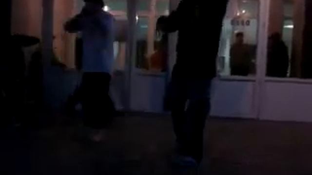 J mc ft Docker Mc mrak vokrug nasopen air Gubkin 18 09 2011 240 смотреть онлайн