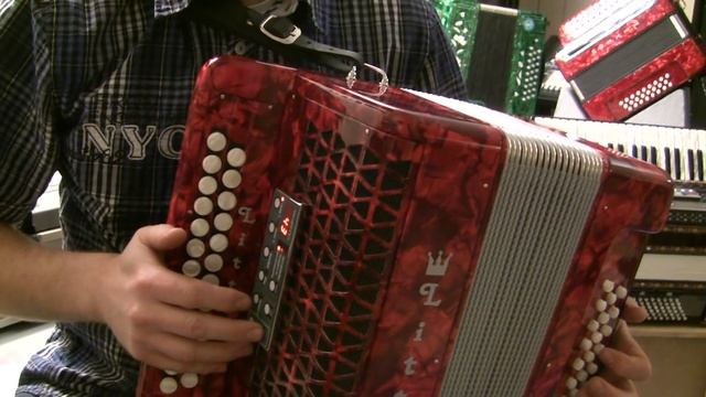 Гармонь Littau возможности миди системы.