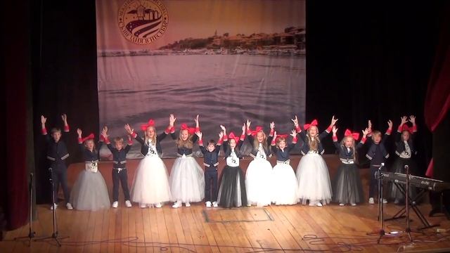 Конкурсное выступление на фестивале - СОЗВЕЗДИЕ В НЕСЕБРЕ смотреть онлайн