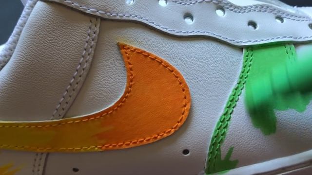 CUSTOMIZING NIKE AIR-FORCE 1s! ✈️ смотреть онлайн