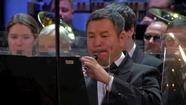 "Fanfare" by Arkady Shilkloper, arranged by Alexander Ermolenko, performed by The Ural Wind Band. смотреть онлайн