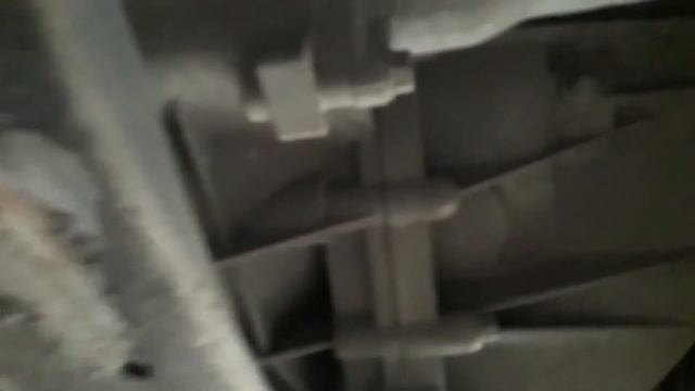 Стук в кпп на Mitsubishi Lancer X 10 кузове 1.5 .помогите выестнит что за стук смотреть онлайн