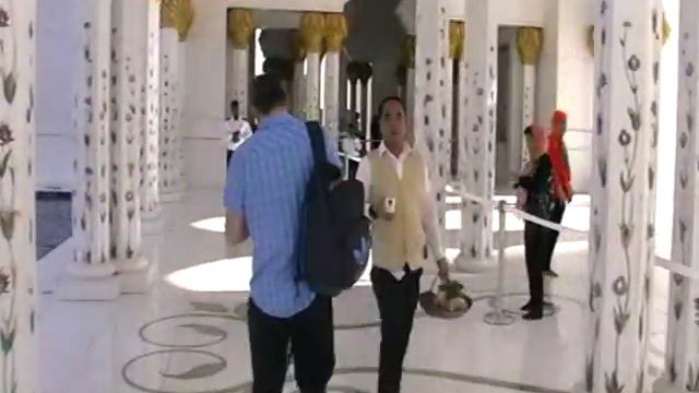 Мечеть шейха Зайда в Абу-Даби (Sheikh Zayed Mosque) 9 смотреть онлайн