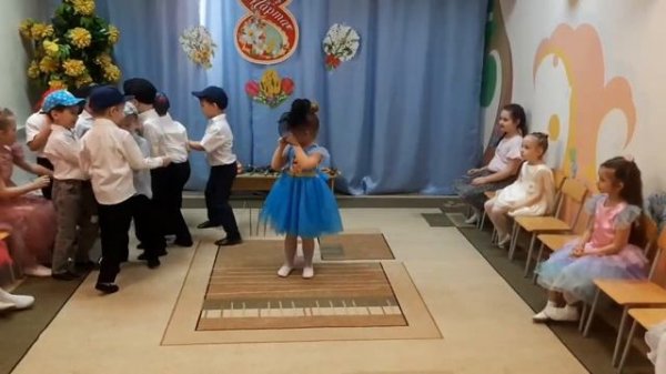 Мальчики- хулиганчики.танец в детском саду