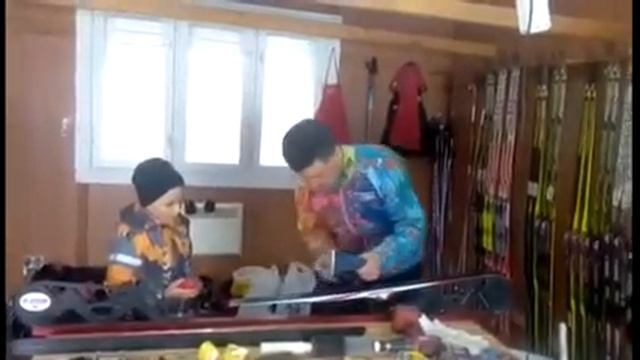 Подготовка к Югорскому марафону-2017 юного лыжника Ю. Бойцова смотреть онлайн