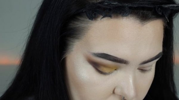 Новинки Makeup Revolution x Soph!