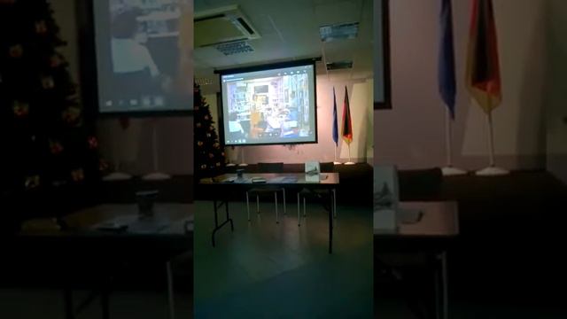 Елена Зейферт ведет вечер Людмилы Вязмитиновой Часть 2 смотреть онлайн