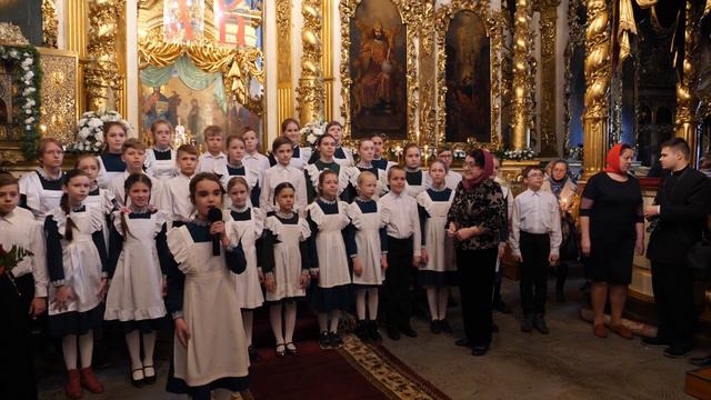 Христос Воскрес! В Успенском Кафедральном соборе смотреть онлайн