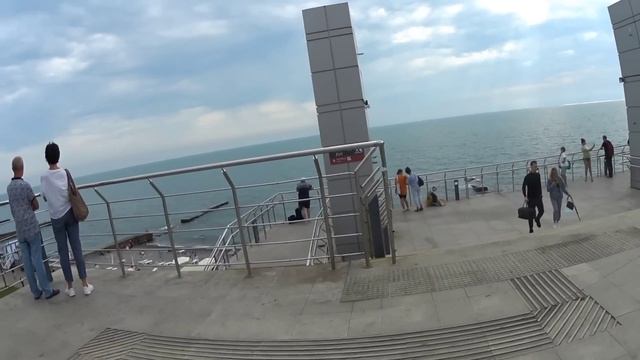 Отдых в Адлере в июне 2022/Жд вокзал смотреть онлайн