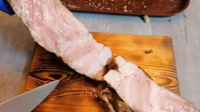 Грудинка горячего копчения. Сочная, мягкая, вкусная. смотреть онлайн