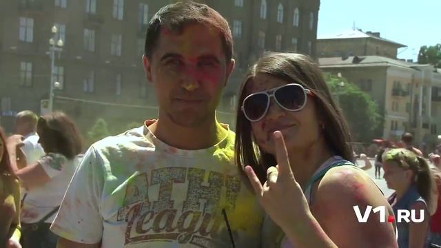 14 июня . Волгоград . Фестиваль красок. смотреть онлайн