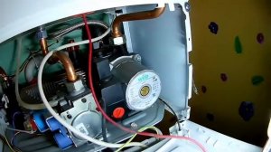 Скачет давление Bosch Gaz 6000. Замена расширительного бака