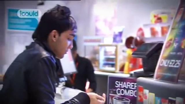 Bobby Sharma - Area Manager for VUE Entertainment смотреть онлайн