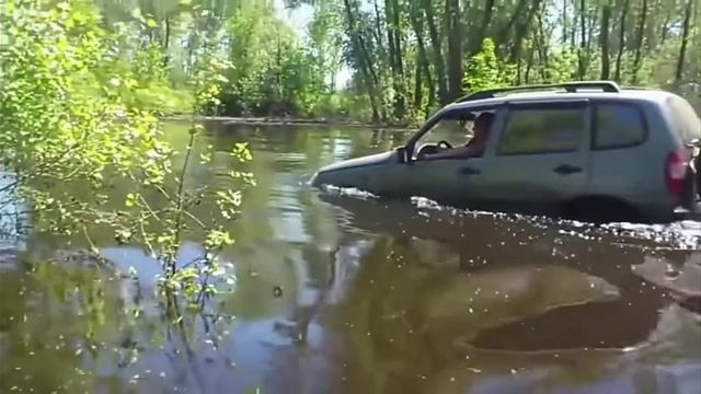 песня нива шевроле на своё м на шевроле