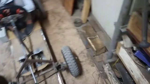 Электрокартинг из гироскутера для сына.сын сам рассказал что было сделано🤗. смотреть онлайн
