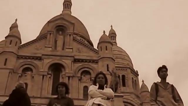 Guitarist at Sacre Coeur, Paris *Samba pa ti* смотреть онлайн