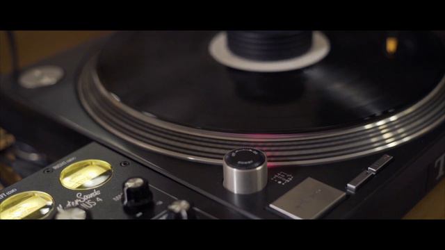 MasterSounds Radius 4 vs Pioneer DJ Interface 2 Pre-amp Comparison смотреть онлайн