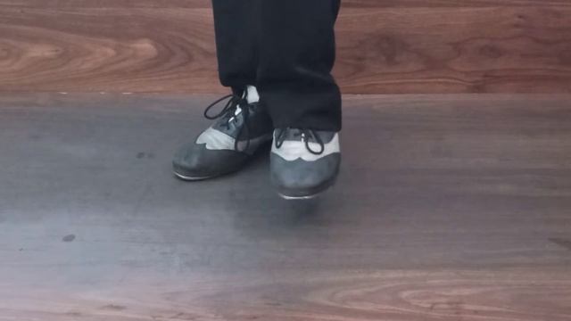 Поворот+флик-фляк. #tap #чечетка #tapdance #стэп #степ #stepbystep