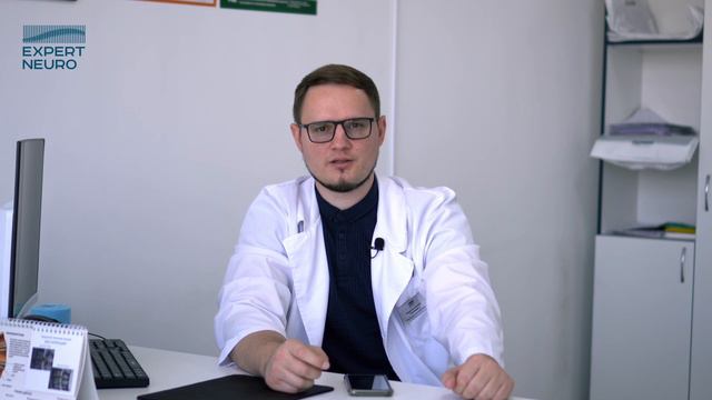 Почему после рабочего дня, сидячего или стоячего положения болит ваша поясница? смотреть онлайн