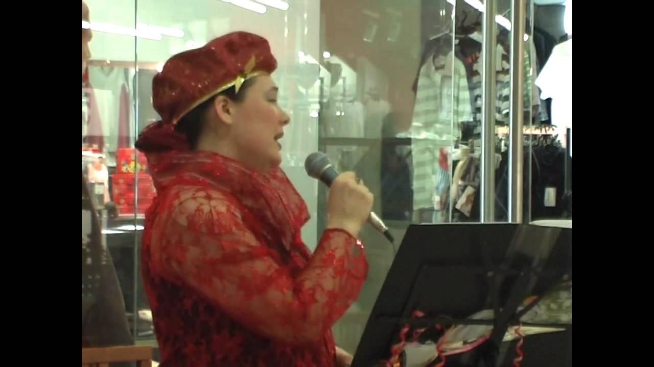 Can't Help Falling in Love (Elvis Presley) смотреть онлайн