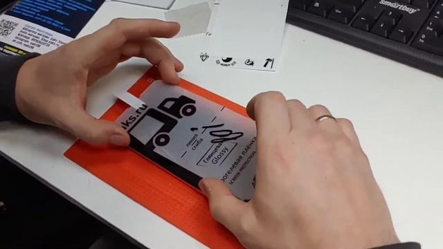 Инструкция по наклейке гидрогелевой пленки смотреть онлайн