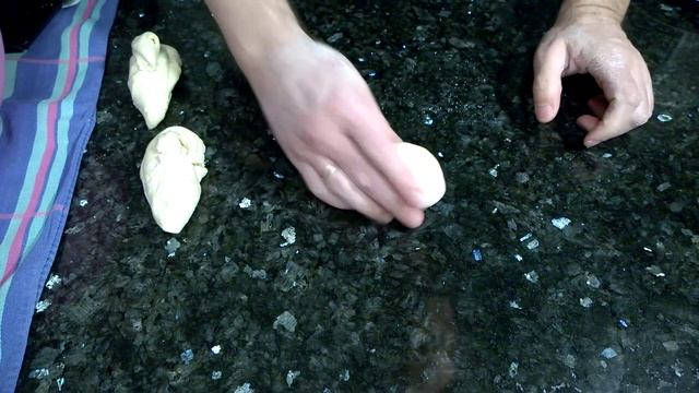 Немецкие булочки на закваске смотреть онлайн