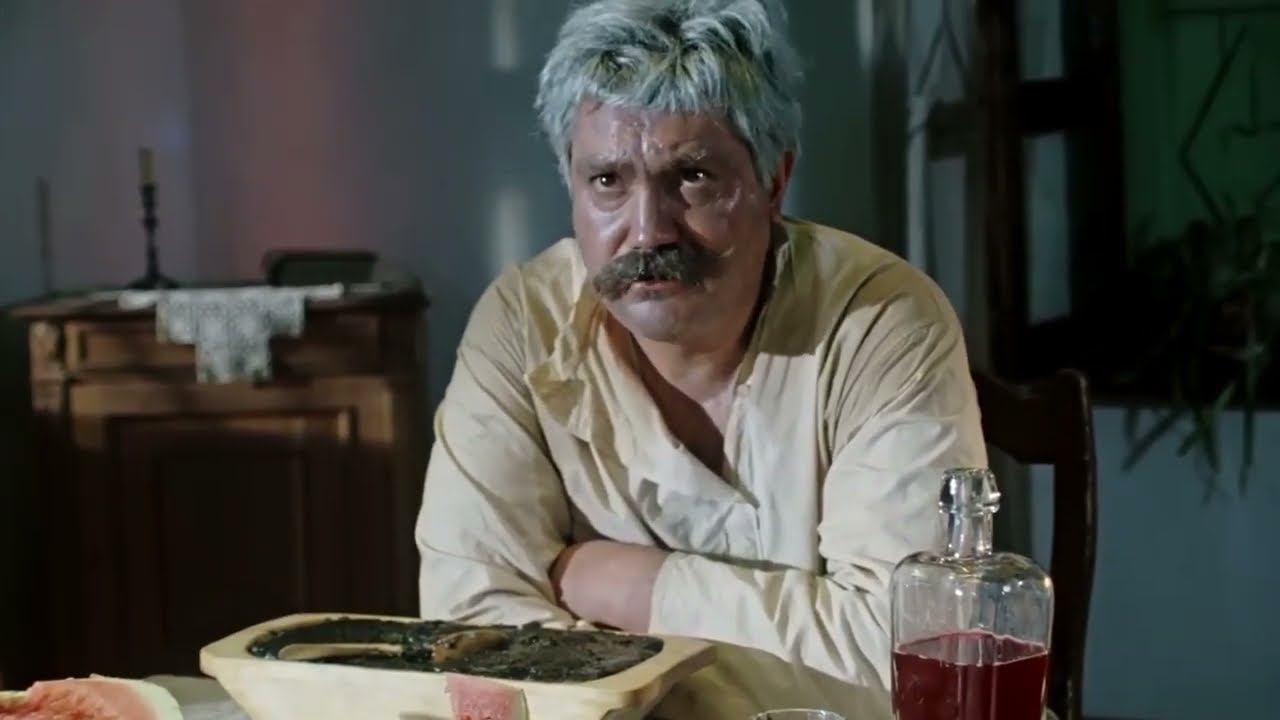 Над окошком месяц. Стихи: С. Есенин. Музыка: Ян Френкель. Исполняет: В. Ивашов. Видео: О. Касьян смотреть онлайн